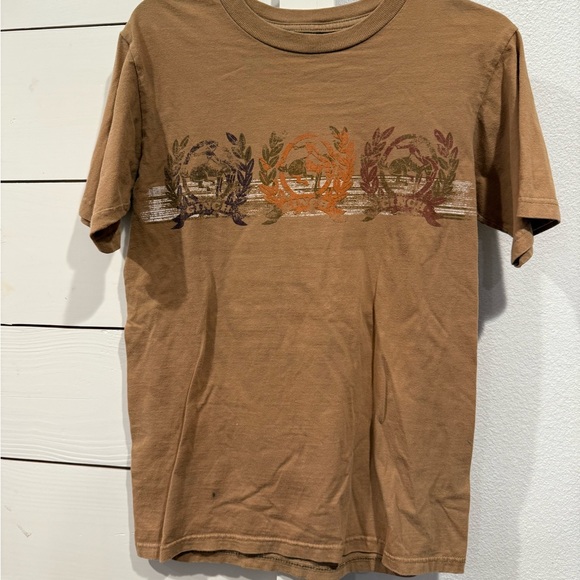 Cinch Other - Cinch Brown Short Sleeve Graphic Tee with Multicolor Crest